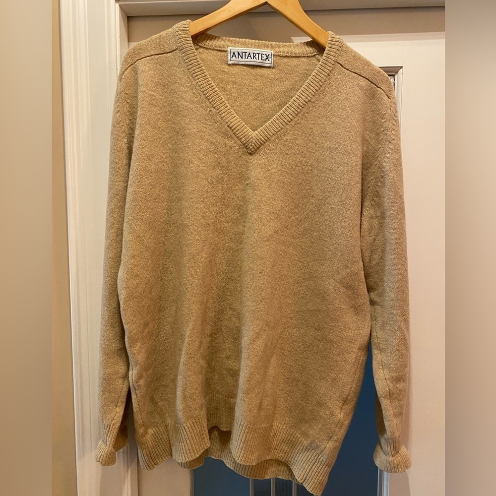 VTG Antartex Scotland Pure New Wool V-Neck Sweater Camel / Beige Medium